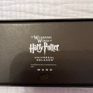 Universal Studios Harry Potter Ginny Weasley Collectible Wand in Original Box